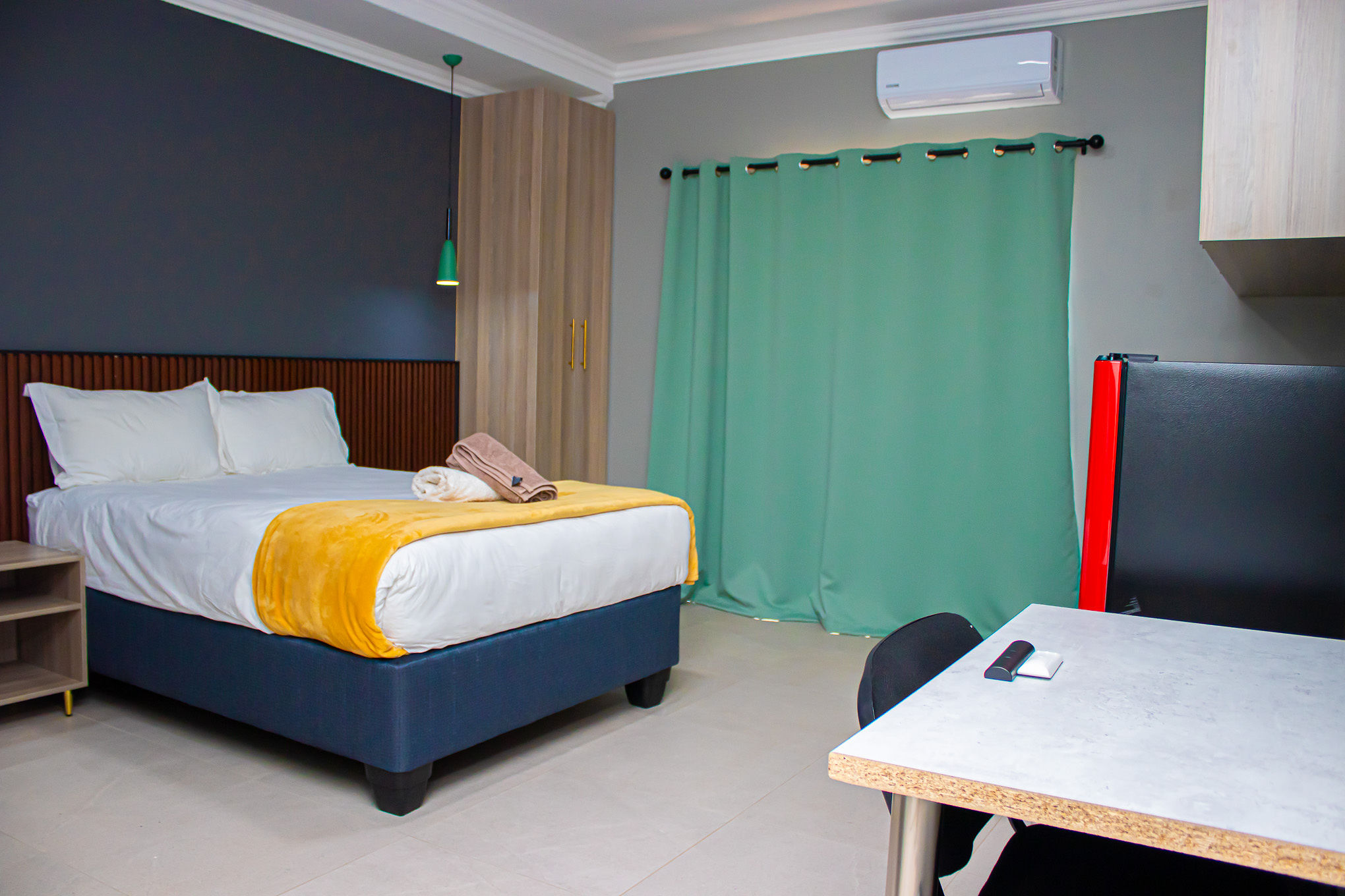 Room 8 Image
